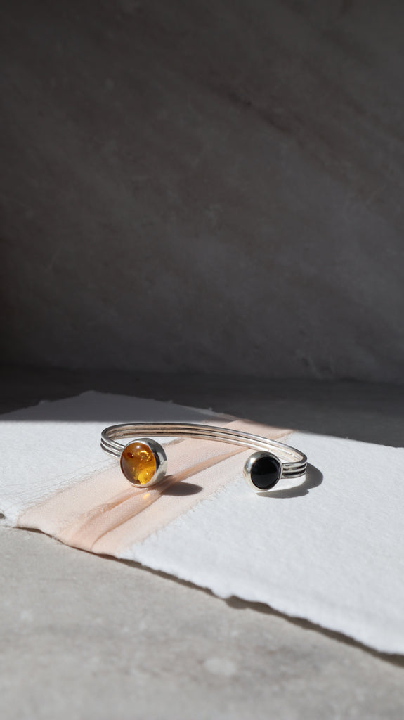 Total Eclipse Amber & Onyx Bracelet